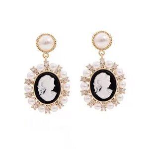 COPY - 18k GP French-girl beauty Dangle Earrings​
